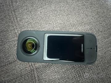 Cam  INSTA 360,    X 3