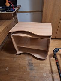 Mobiletto porta TV con ruote