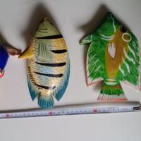 Pesce in legno esotico leggero dipinto a mano 3