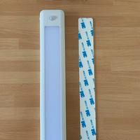 LEDVANCE - Lampada con sensore di movimento