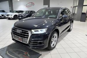 AUDI Q5 40 TDI quattro S line plus
