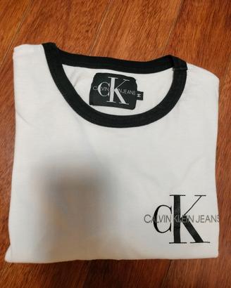 T-shirt Calvin Klein 