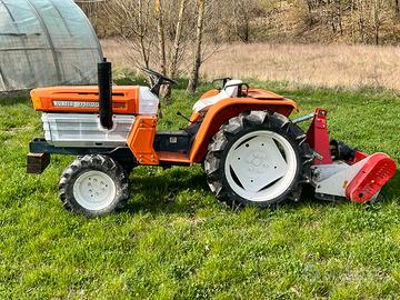Kubota b 1600