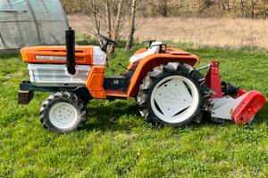 Kubota b 1600