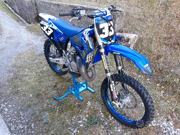 Yamaha YZ 125