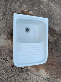 lavello lavatoio in ceramica