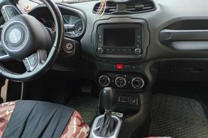 vendisi jeep Renegade 20 diesel 4x4 cambio automat