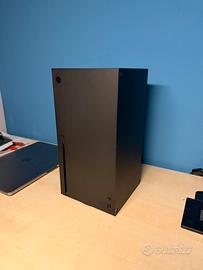 Xbox Series X + Accessori regalati