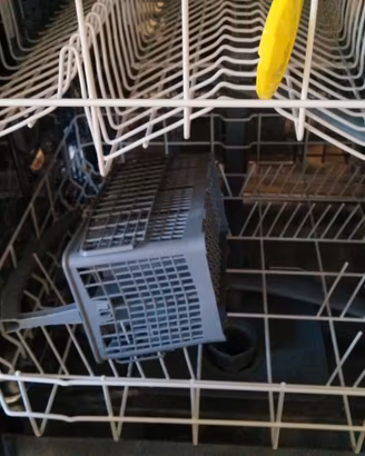 Lavastoviglie Whirlpool per ricambi