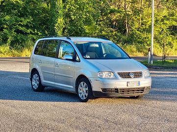 Volkswagen Touran 1.9 TDI 105CV Highline 2005-E4 M