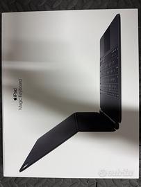 Magic Keyboard iPad Air 13 NUOVA SIGILLATA