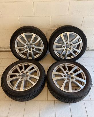 4 Cerchi in Lega Originali Audi 17" + Gomme Invern