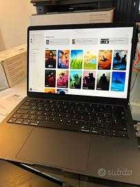 Apple MacBook Air 13" M2 (2022)