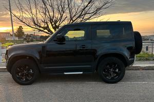 LAND ROVER DEFENDER 90 - 249 cv