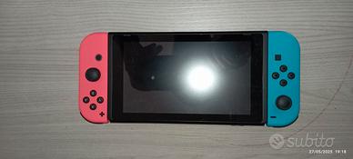 Nintendo switch semi nuova