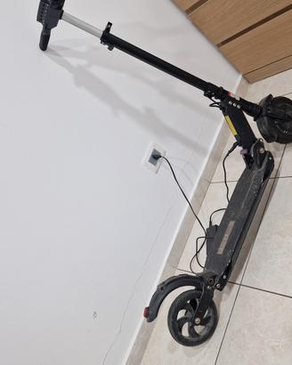 monopattino elettrico 