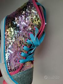 Pattini 4 ruote bimba + ginocchiere