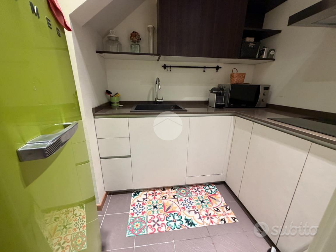 Bilocale in Centro, foto 3 di 21