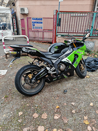Kawasaki ninja 636 anno 2005