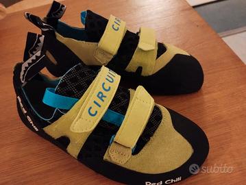Scarpe da arrampicata marca Red Chili taglia 37,5