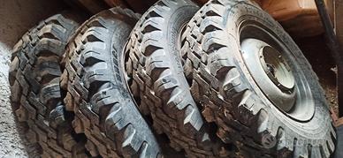 Auto Union DKW Munga ruote complete