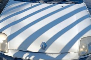 RENAULT CLIO 1.9 JTD 2000 -Motore Ok