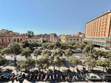 Immobile di 140 m² con 5 locali a Catania