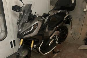 Honda xadv 750