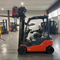 CARRELLO ELEVATORE MULETTO TOYOTA ELETTRICO 20 QUI