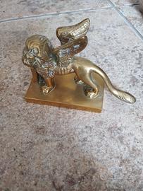 leone in ottone soprammobile 