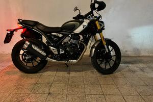 Triumph scrambler 400x abs