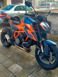 KTM SUPERDUKE 1290 R 