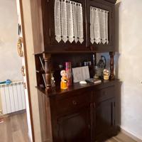 Vento credenza in noce massiccio
