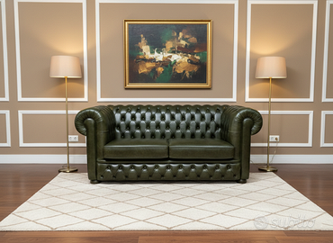 Divano Chesterfield 2 posti max in pelle vintage