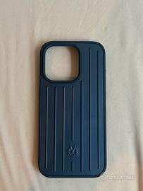 Iphone 15 pro Rimowa