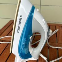 Ferro da stiro a Vapore Black & Decker