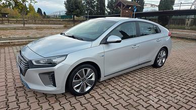 Hyundai Ioniq 1.6 Hybrid DCT Comfort full optional