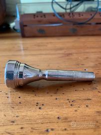 Bocchino da tromba DENIS WICK 4B