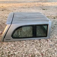 Hard top pick up nissan navarra anno 2004