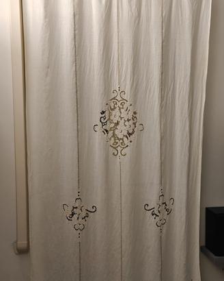 tenda lino intagliata a mano