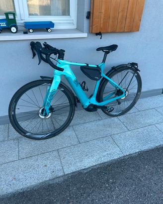 Bici elettrica Bianchi E-arcadex gravel taglia M