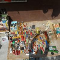 Modellismo in blocco - plastico/treni/vett. epoca
