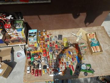 Modellismo in blocco - plastico/treni/vett. epoca