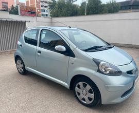 Toyota Aygo 1.0 12V VVT-i 5 porte