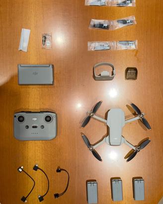 DJI Mini 2 Fly More Combo