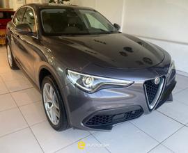 ALFA ROMEO Stelvio 2.0 Turbo 200 CV AT8 Q4 Super