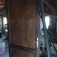 Porta artigianale in legno