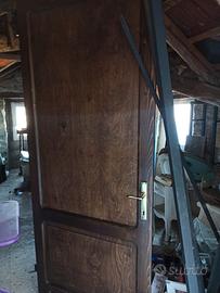 Porta artigianale in legno