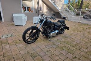 Harley-Davidson breakout 103