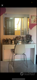 Scrivania trucco